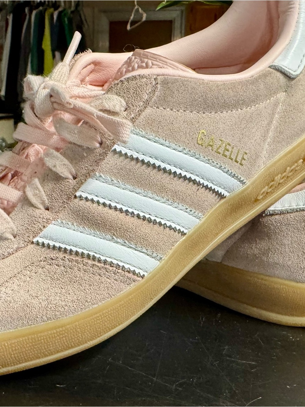 👟Adidas Gazelle Light Pink Suede Sneakers Size 6.5 - Picture 5 of 11